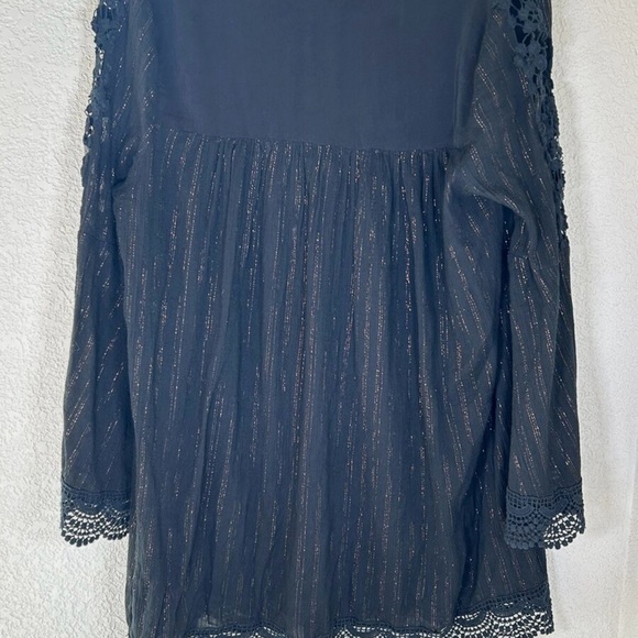 Free People XS Black Crochet Bell Sleeves Rose Gold Metallic Boho Top Buttons - Picture 9 of 15